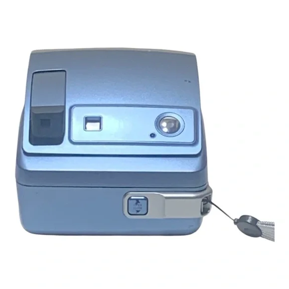 Vintage Poloroid One-600 Instant Camera (Tested in Excellent Working Condition)